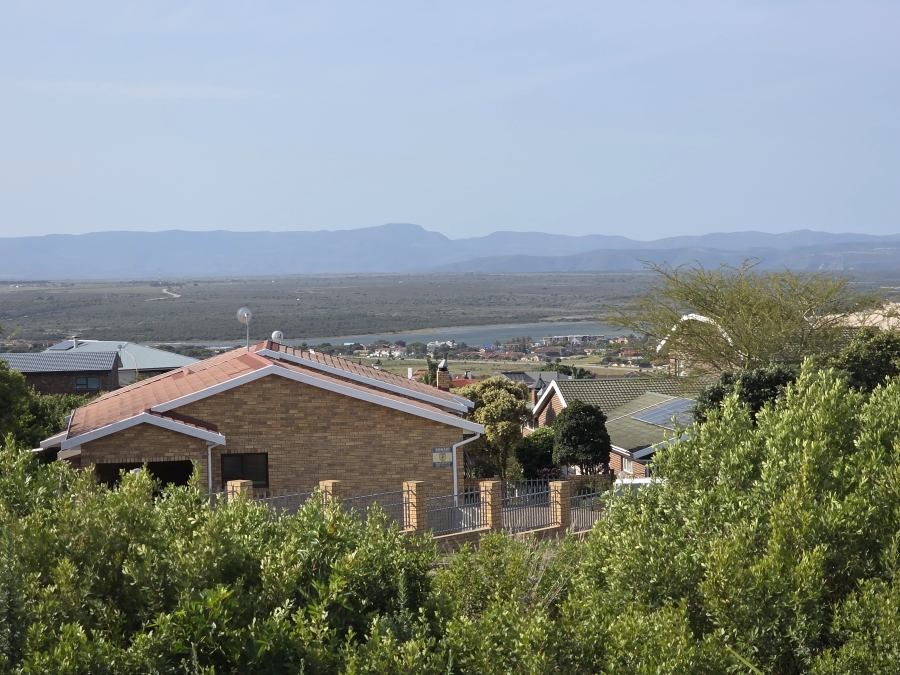 0 Bedroom Property for Sale in Wavecrest Eastern Cape